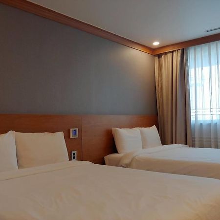 Dawn Beach Hotel Ciudad Metropolitana de Busan Exterior foto