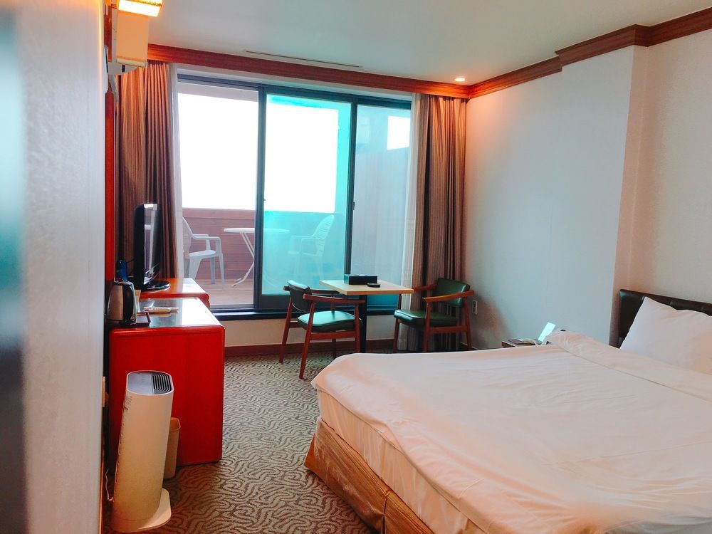 Dawn Beach Hotel Ciudad Metropolitana de Busan Exterior foto
